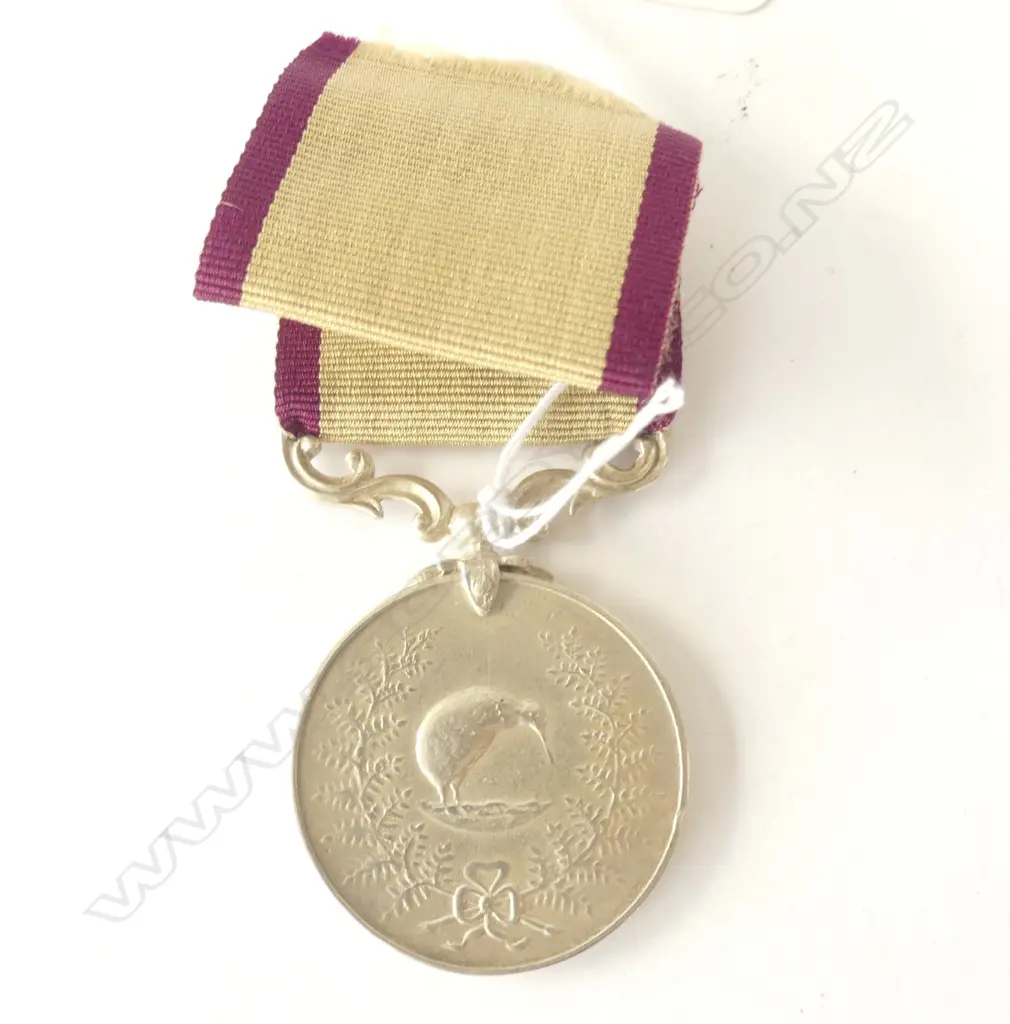 New Zealand silver Territorial Service Medal Image 1++