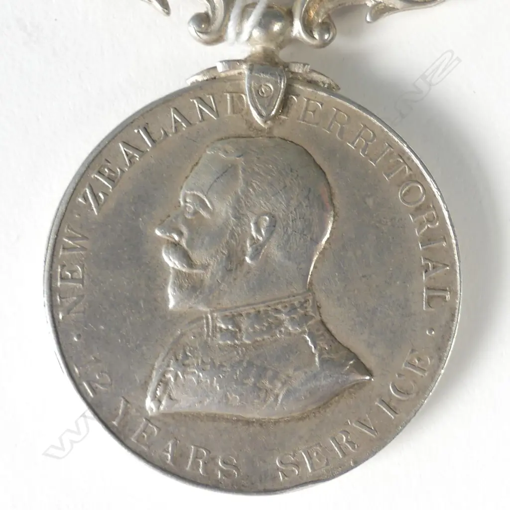New Zealand silver Territorial Service Medal Image 1++