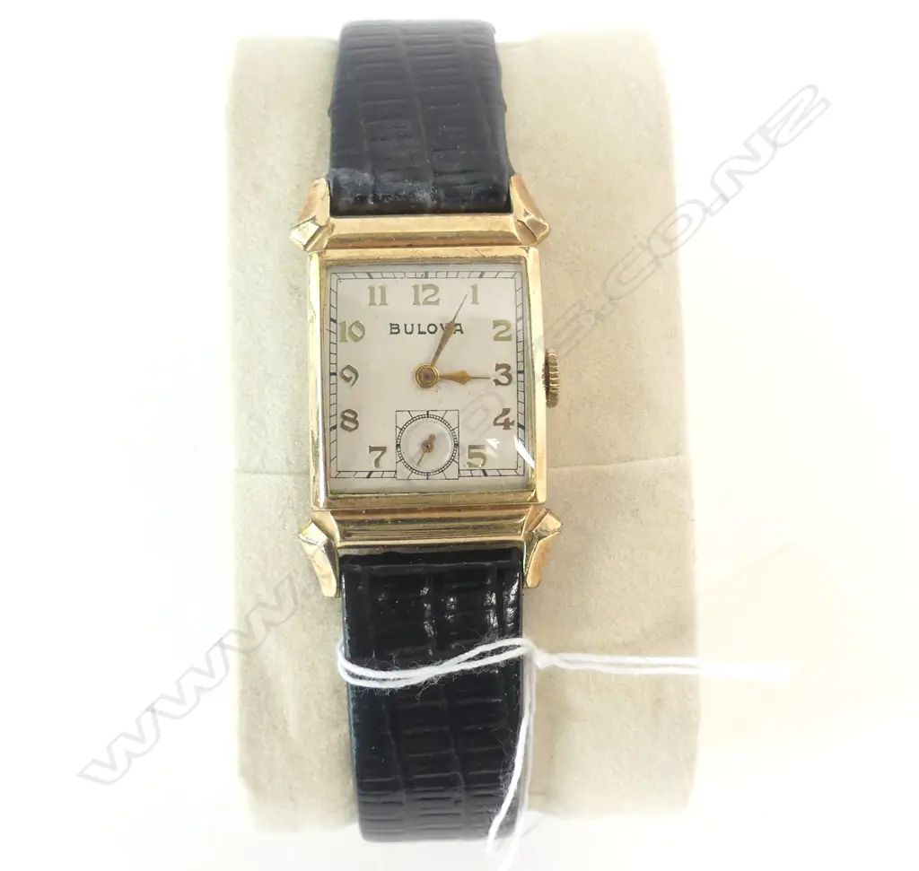1930'S BULOVA GENTS TANK WRIST WATCH WORKING Image 1++