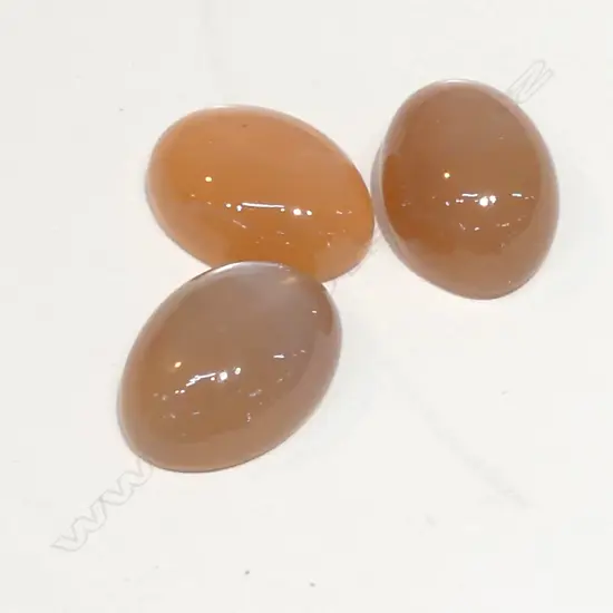 3 ORANGE MOONSTONE CATSEYES CABOCHONS