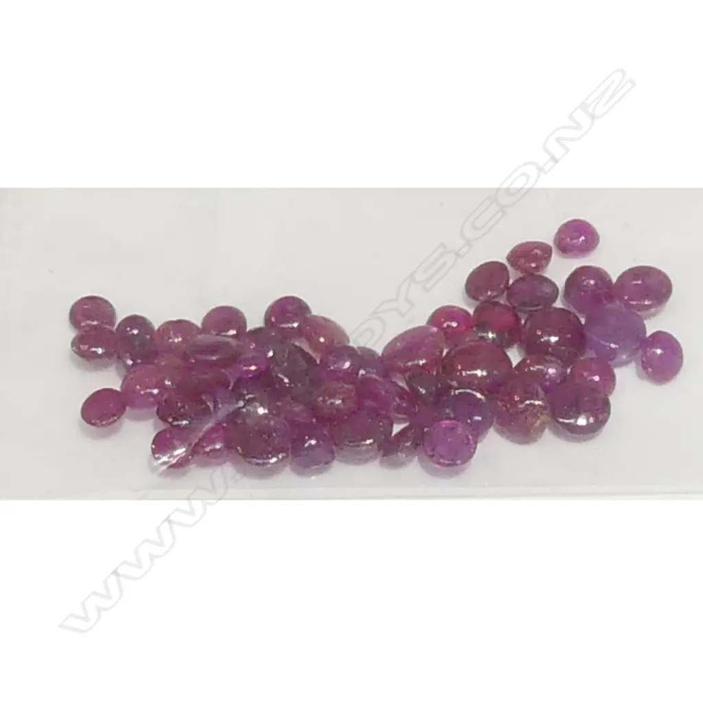 SMALL ASST RUBY CABOCHON Image 1++