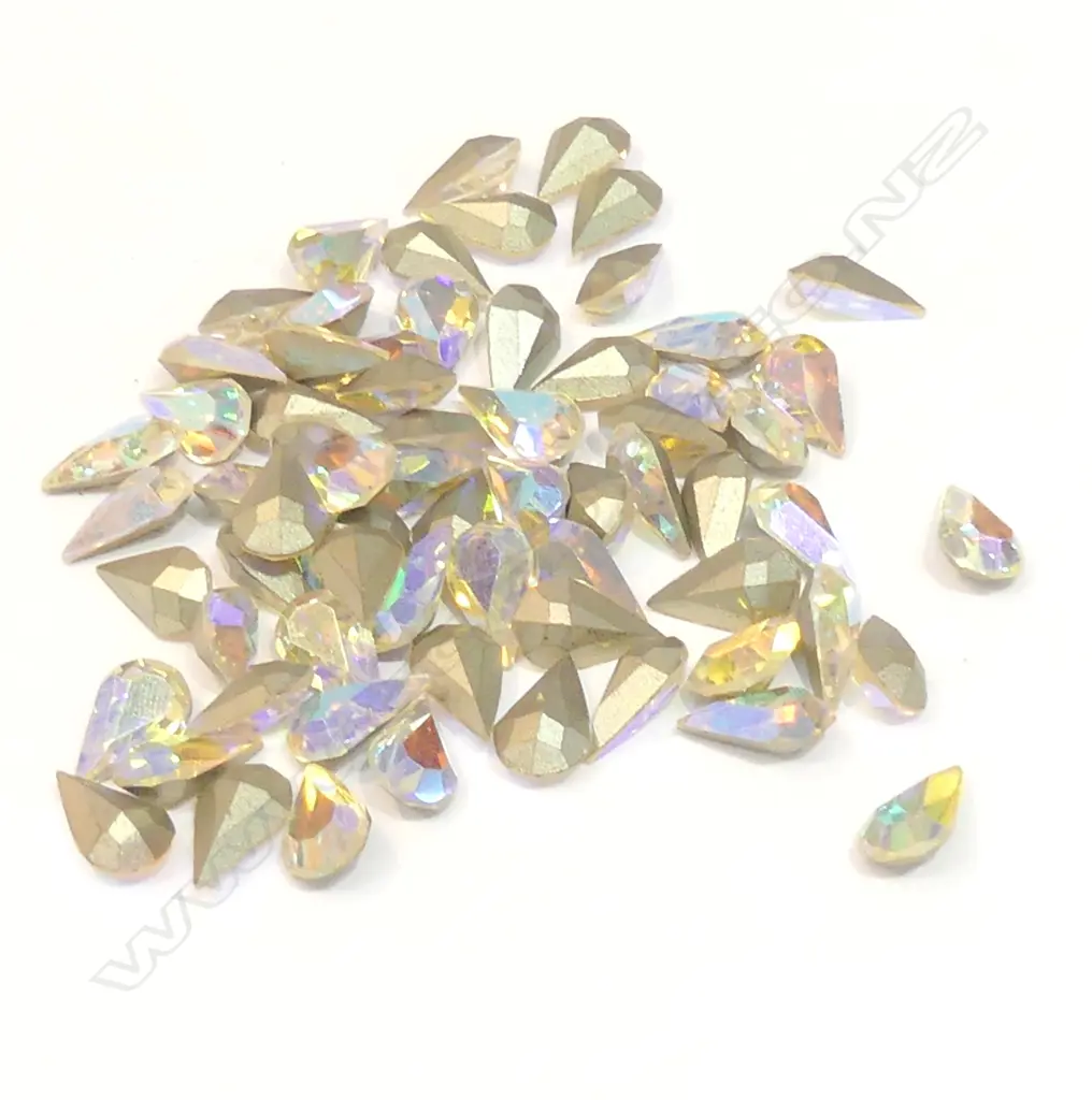 BAG OF VINTAGE AURORA BOREALIS CRYSTALS Image 1++
