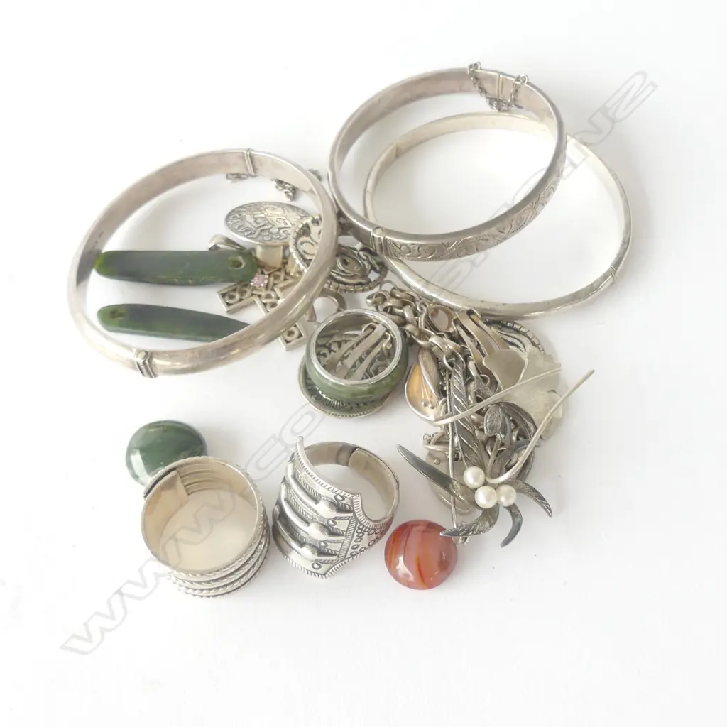 LOT ASST STERLING BANGLES / RINGS ETC Image 1++