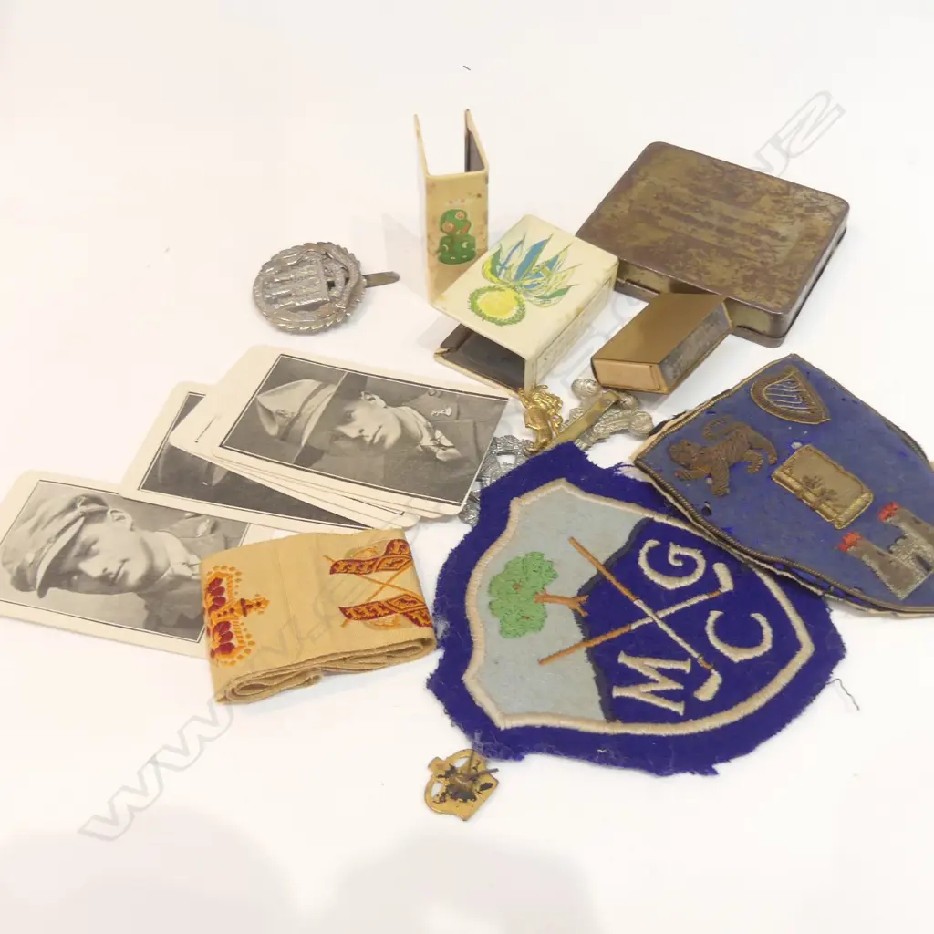 BAG MILITARY BADGES ETC Image 1++