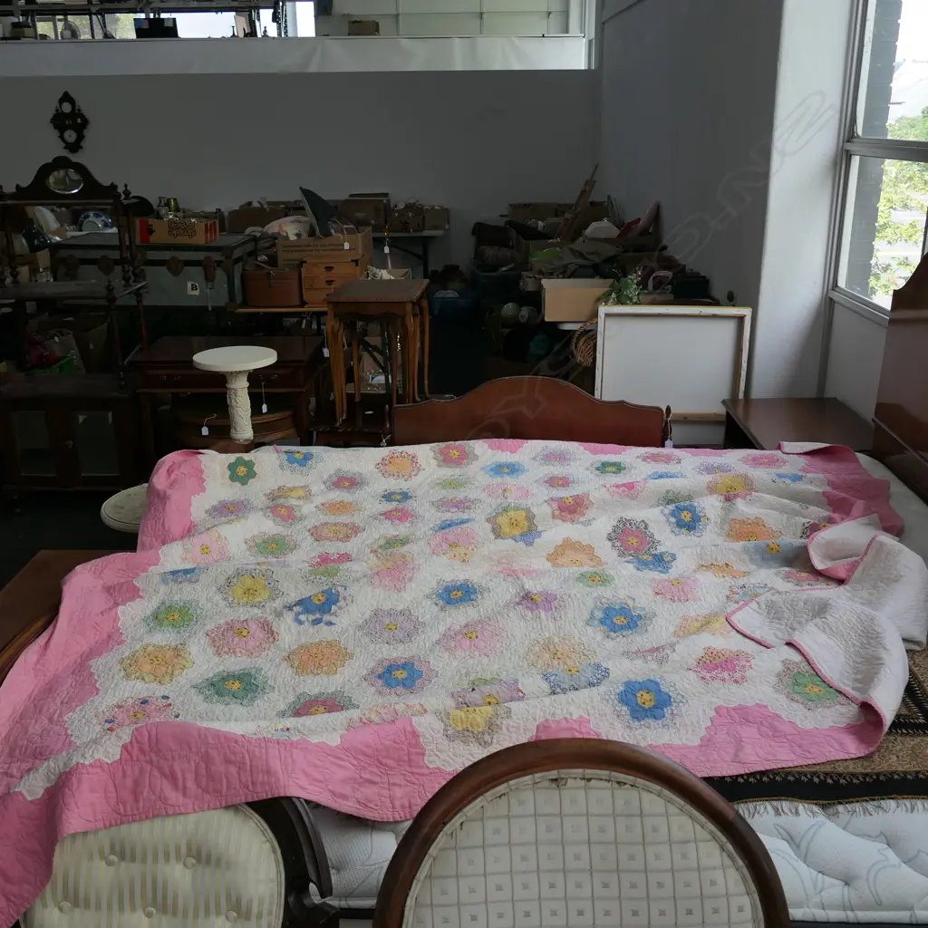 PATCHWORK QUILT Image 1++