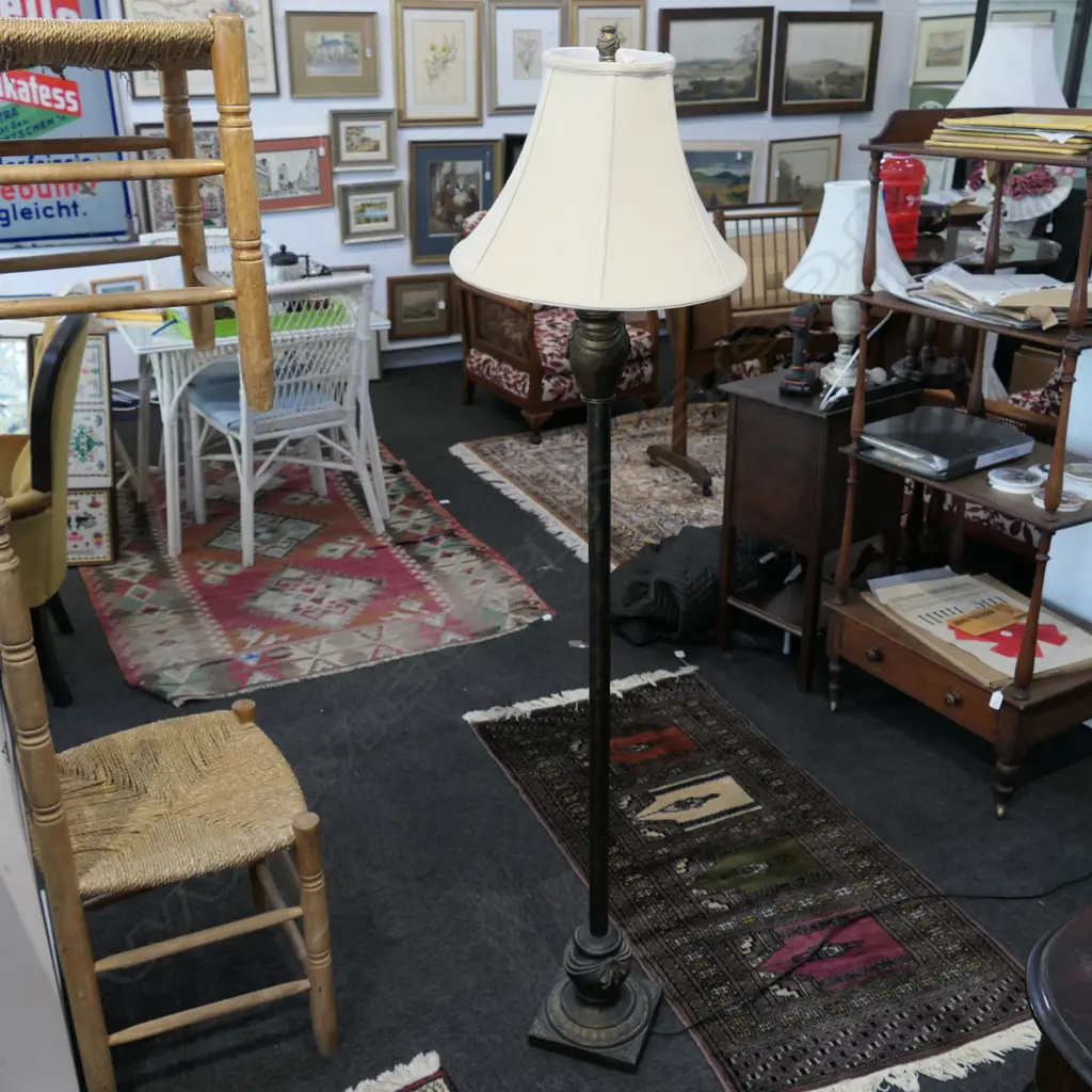 METAL STANDARD LAMP PATINA FINISHED  Image 1++