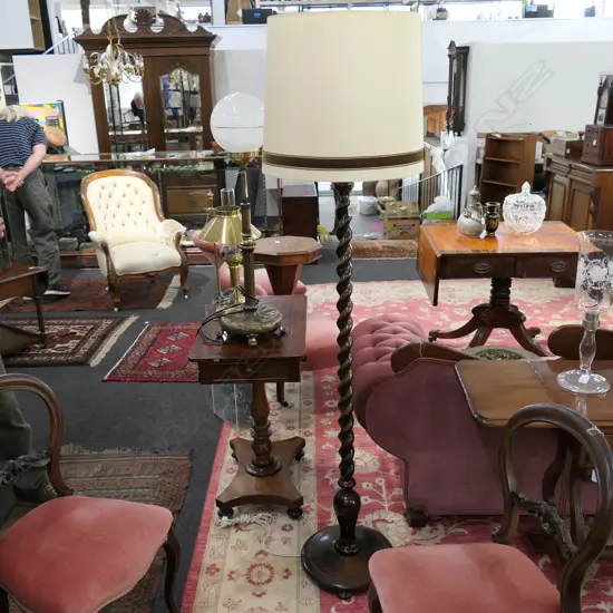 BARLEY TWIST STANDARD LAMP & SHADE