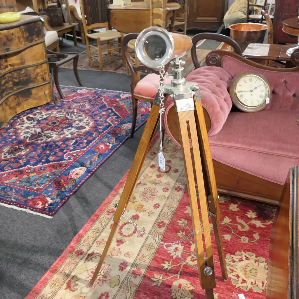 VINTAGE WOOD + CHROME TELESCOPE Image 1++
