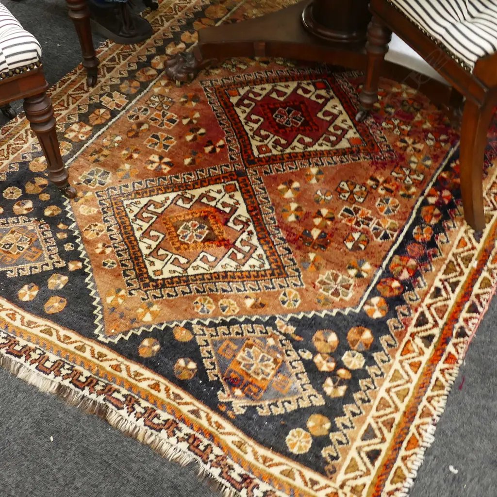 HAND KNOTTED RUG Image 1++