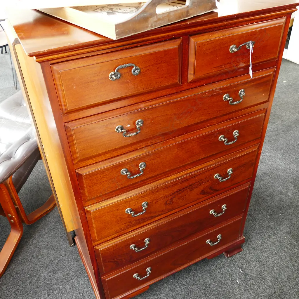 MAHOGANY SEVEN DRAWER CHEST Image 1++