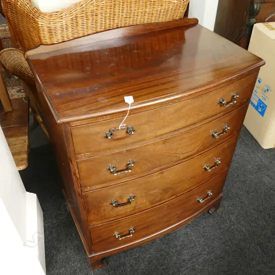 MAHOGANY 4 DRAWER BOW FRONT CHEST 