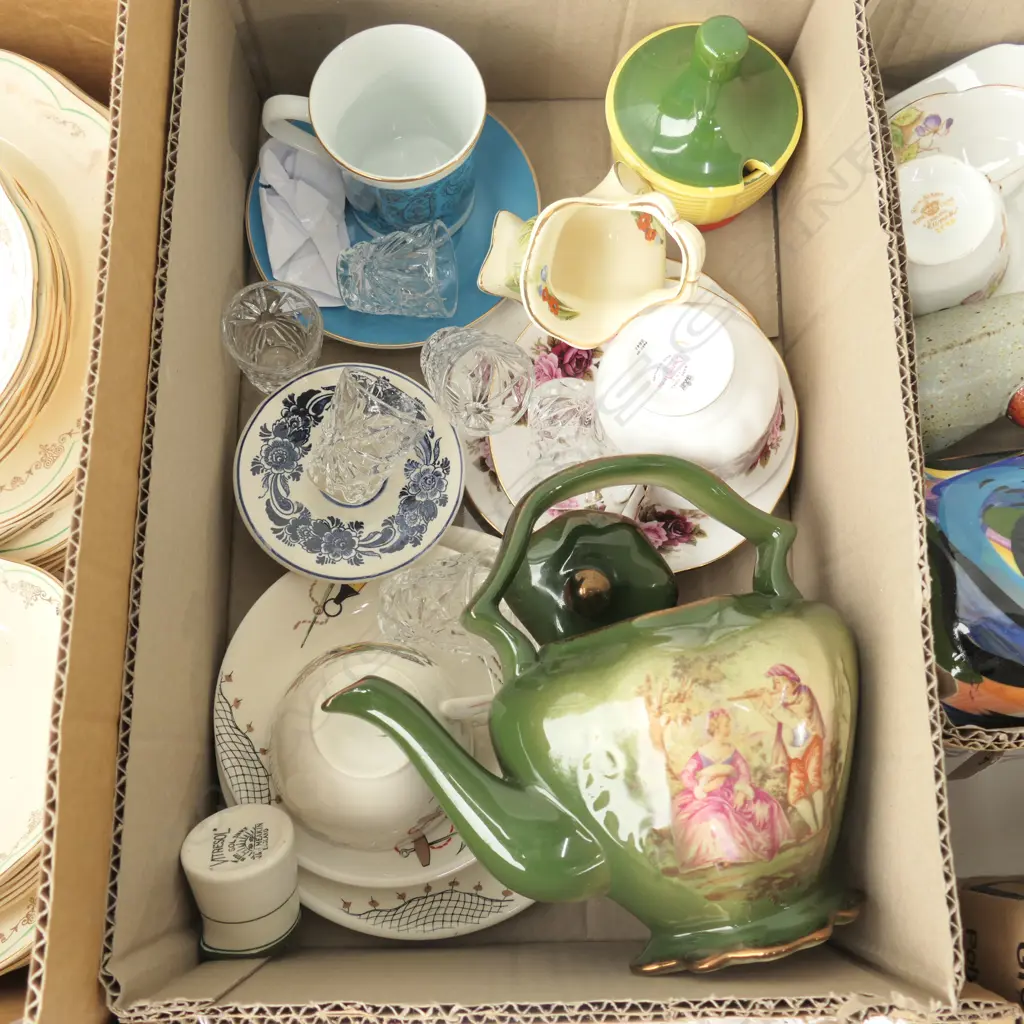 BOX LOT ASST. CHINA INCL. TEAPOT, 2 TRIOS ETC. Image 1++