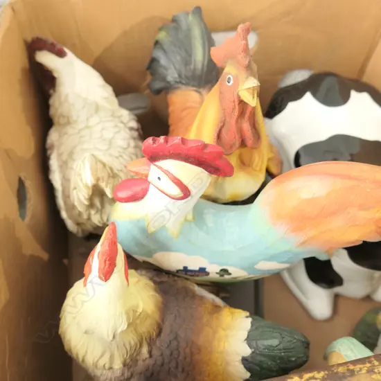 LOT ASST INCL CERAMIC FARM ANIMALS ETC