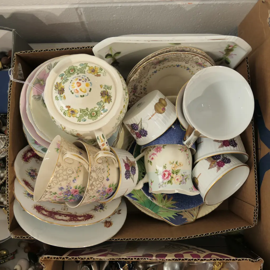 BOX LOT ASST. CHINA INCL. ROYAL WORCHESTER EVESHAM, LIMOGES, TRIOS ETC Image 1++