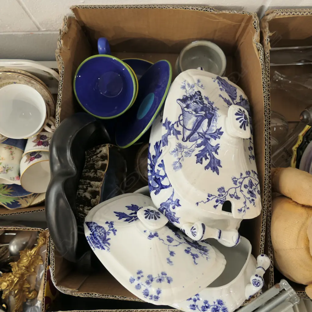 LOT OF ASSORTED CHINA POTTERY ETC INCL B+W TUREENS Image 1++