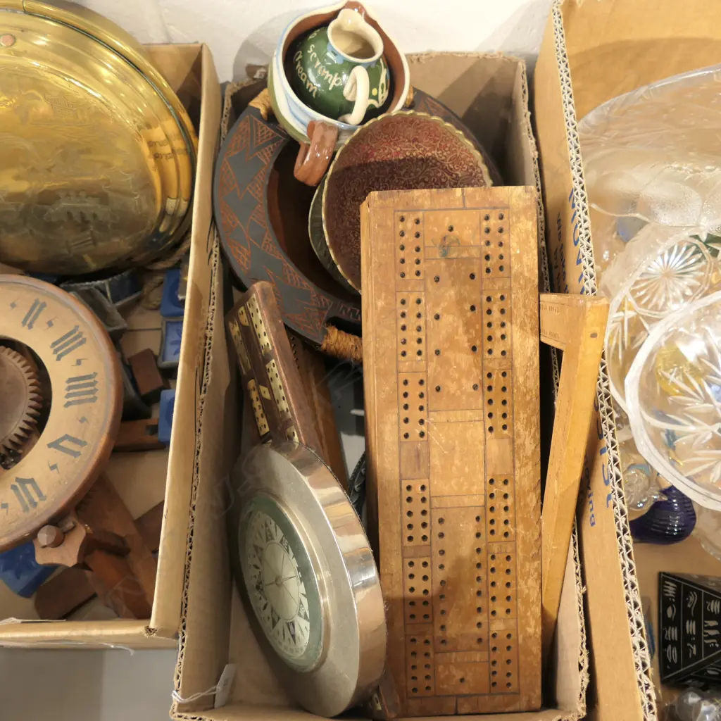 BOX LOT CRIBBAGE BOARDS, COMPASS, KAVA BOWL ETC Image 1++