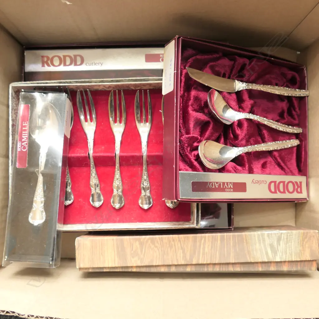 BOX LOT ASST. BOXED CUTLERY INCL. RODD CAMILLE ETC Image 1++