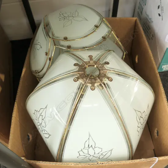 LOT ASST GLASS LAMPSHADES