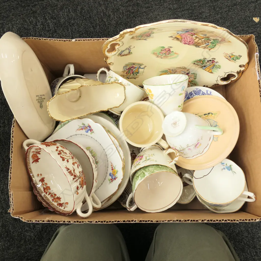 LOT ASST CHINA COMMEMORATIVE/C/WARE/COPLAND ETC  Image 1++
