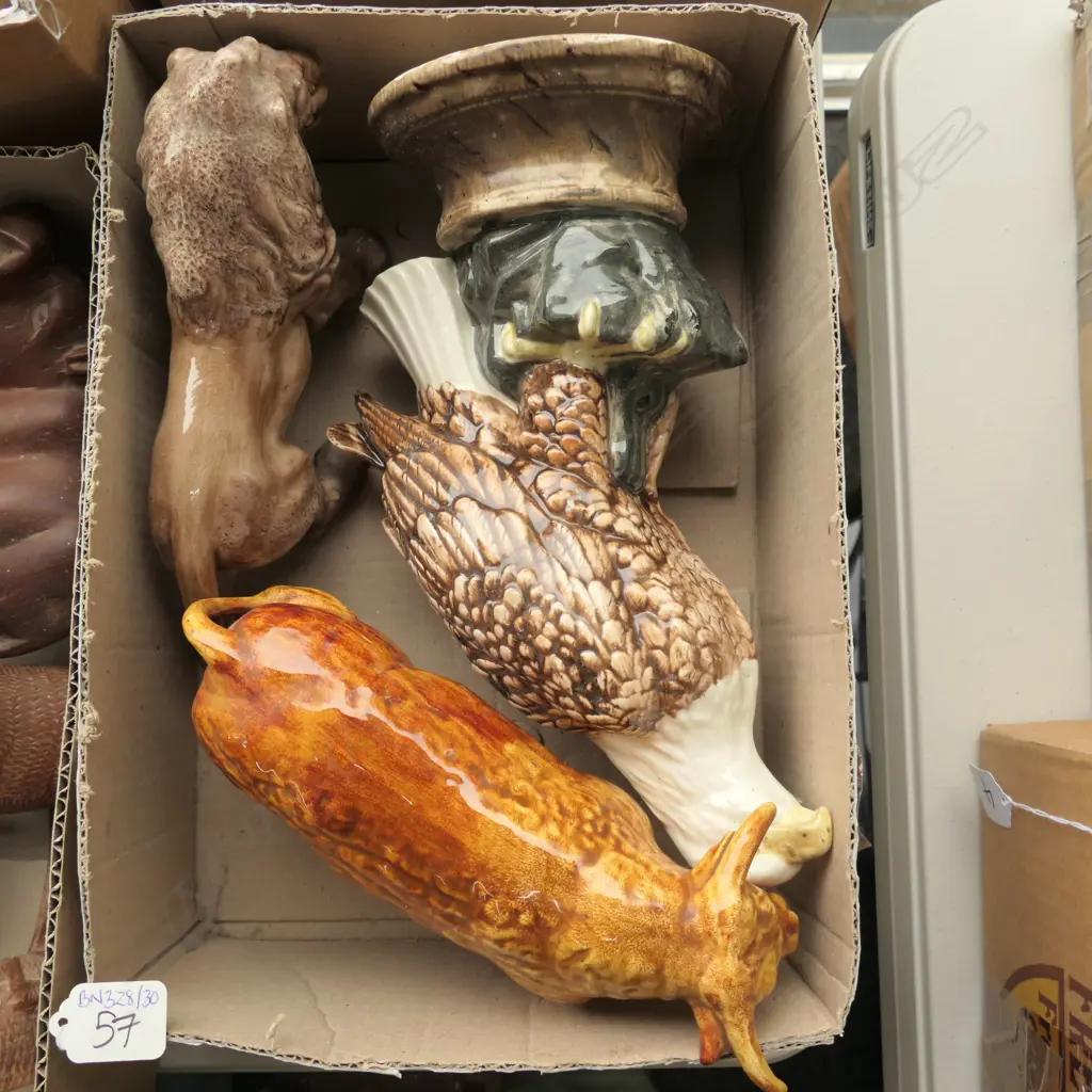 BOX LOT 3 CERAMIC ANIMALS; EAGLE, BULL, LION Image 1++