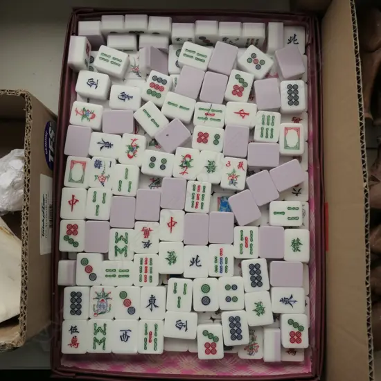 BOXED MAH JONG SET