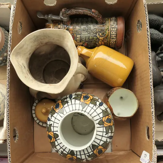 BOX LOT ASST. CERAMICS INCL. TRELLIS VASE AF, ROYAL WORCHESTER ETC