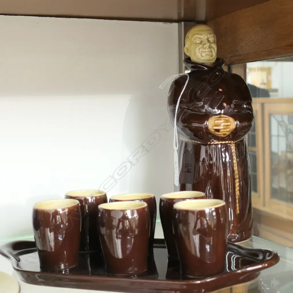 BESWICK MONK DRINKS SET Image 1++