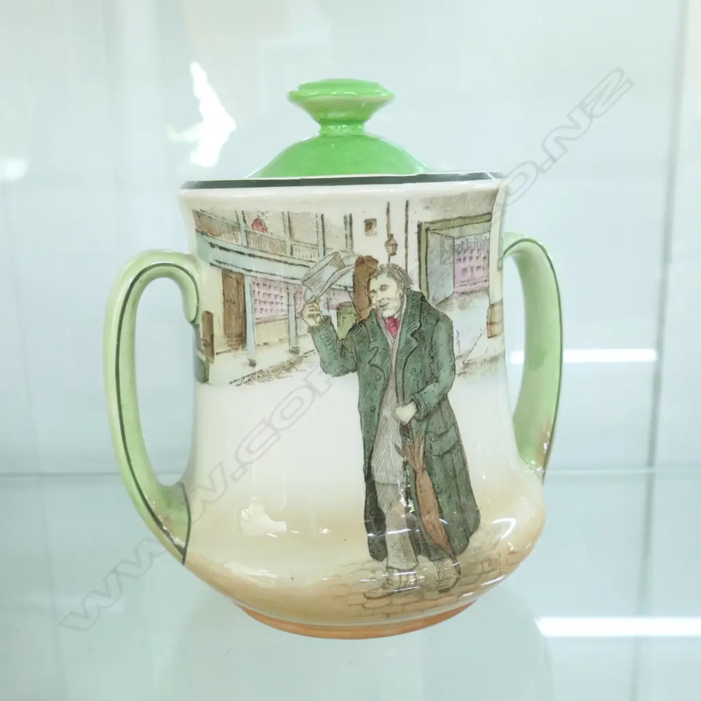 ROYAL DOULTON 2 HANDLED LIDDED VASE 'MR SQUARES'. H. 150MM Image 1++