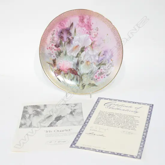 12 ASST BRADFORD EXCHANGE COLLECTORS PLATES