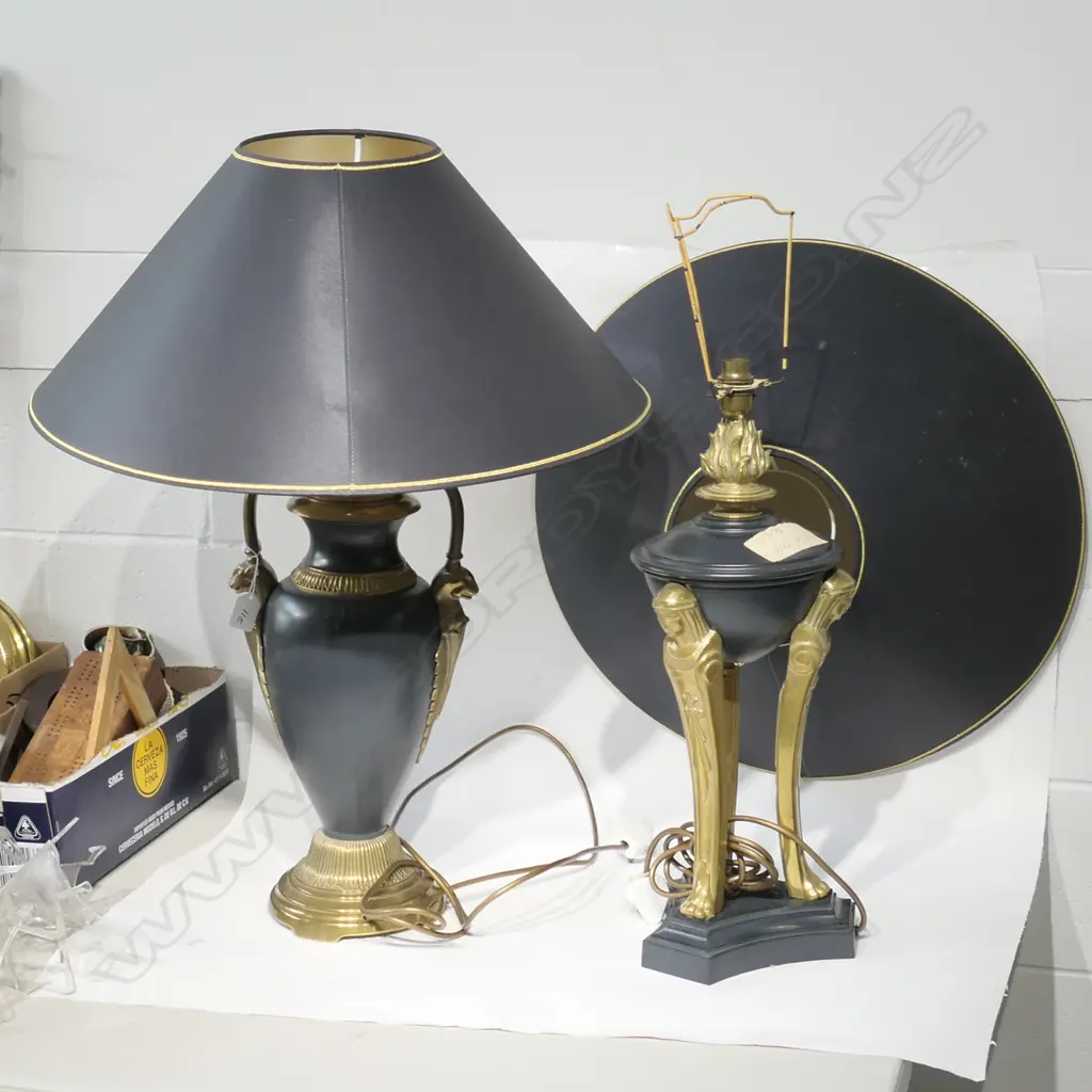 TWO CLASSICAL BLACK + BRASS TABLE LAMPS. NEED REWIRING. H. INCL SHADES 720MM Image 1++