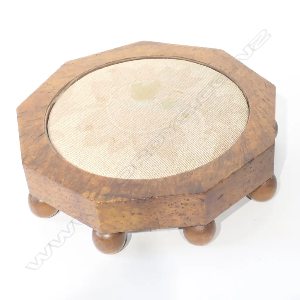 WALNUT FOOT STOOL FABRIC CENTRE DIAM 310MM Image 1++