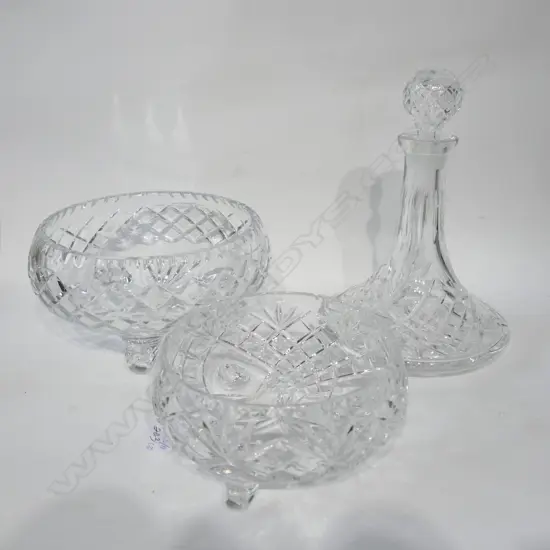 CRYSTAL  SHIPS DECANTER + 2 CRYSTAL BOWLS
