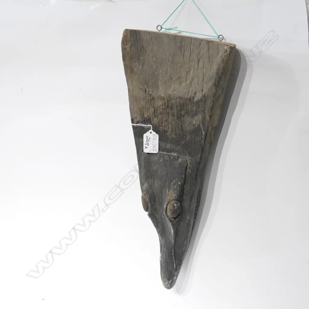 PNG crocodile head canoe prow Image 1++