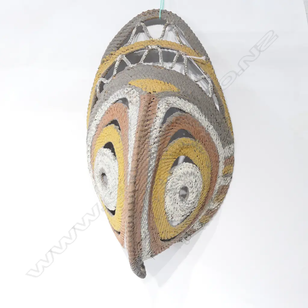 PNG old yam mask from Wosera Image 1++