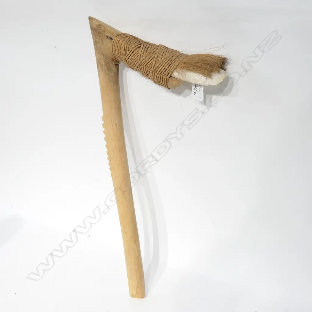 Mortlock Islands hafted adze Image 1++