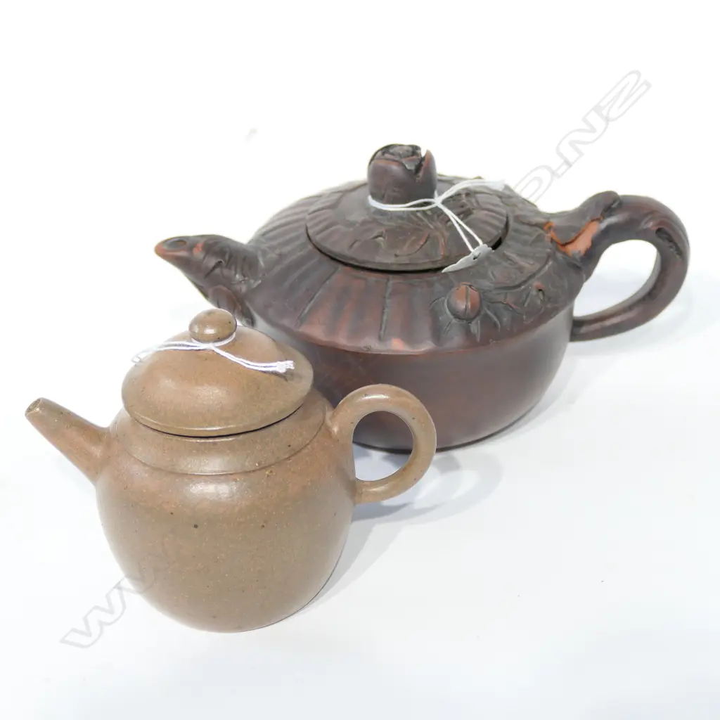 2 YIXING TEAPOTS 1 WITH MINOR LOSSES TO HANDLE Image 1++