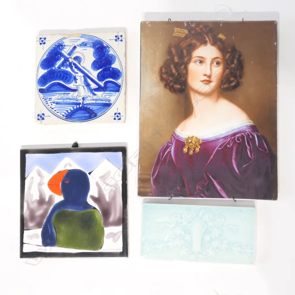 4 TILES INCL. PORTRAIT OF LADY 245 X 185 + B + W TILE CHRIST ON THE CROSS Image 1++