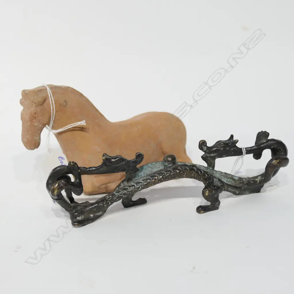 CHINESE BRONZE DRAGON PEN REST + HORSE Image 1++