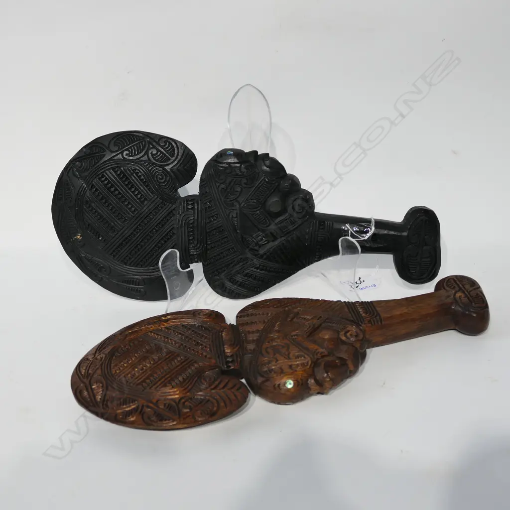 TWO CARVED MAORI WAHAIKA Image 1++