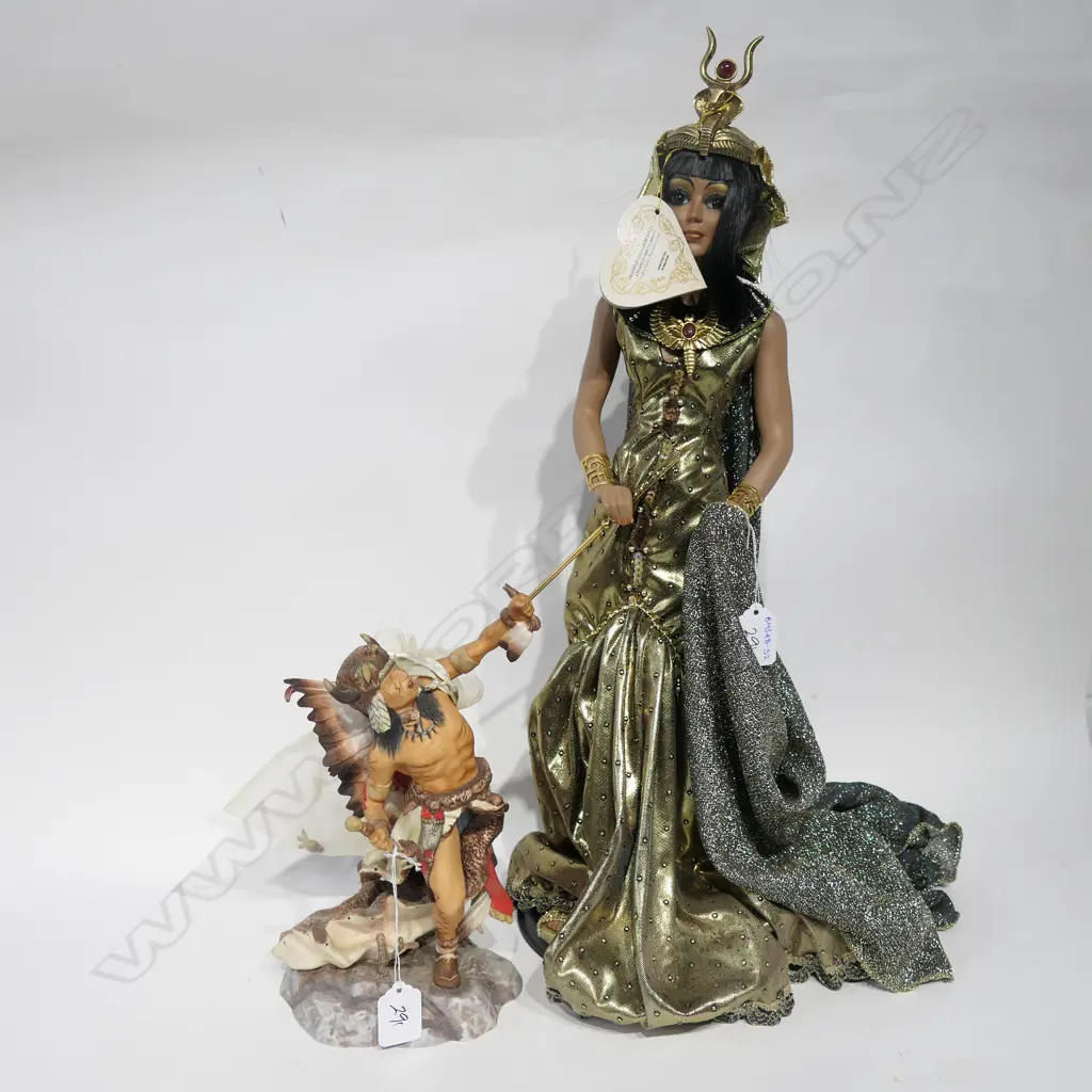 CLEOPATRA DOLL + SPIRIT OF SIOUX (A/F) FRANKLIN MINT PCS  Image 1++