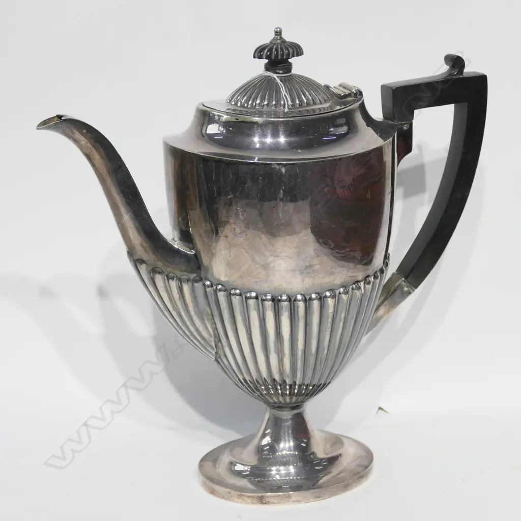1920's MAPPIN & WEBB SILVER PLATE COFFEE POT Image 1++
