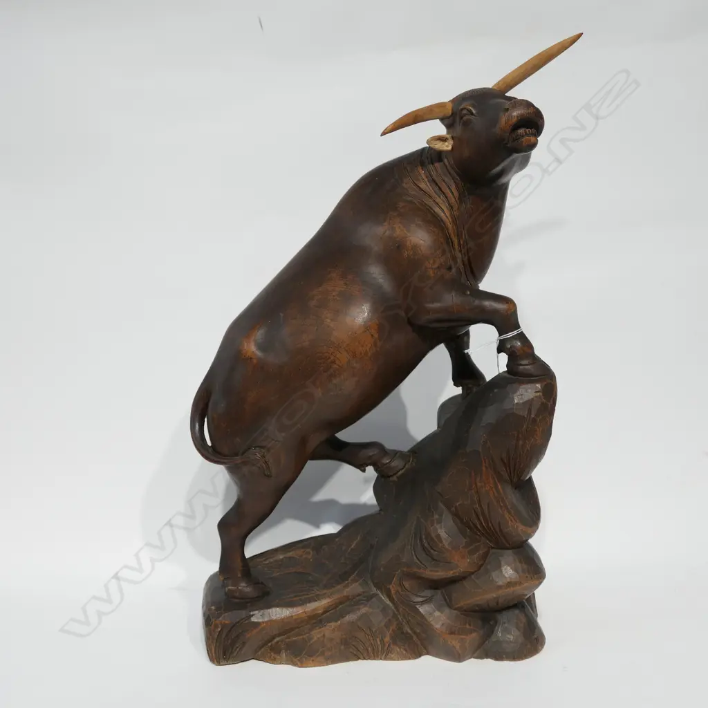 OLD ORIENTAL CARVED HARDWOOD BUFFALO H.395mm Image 1++