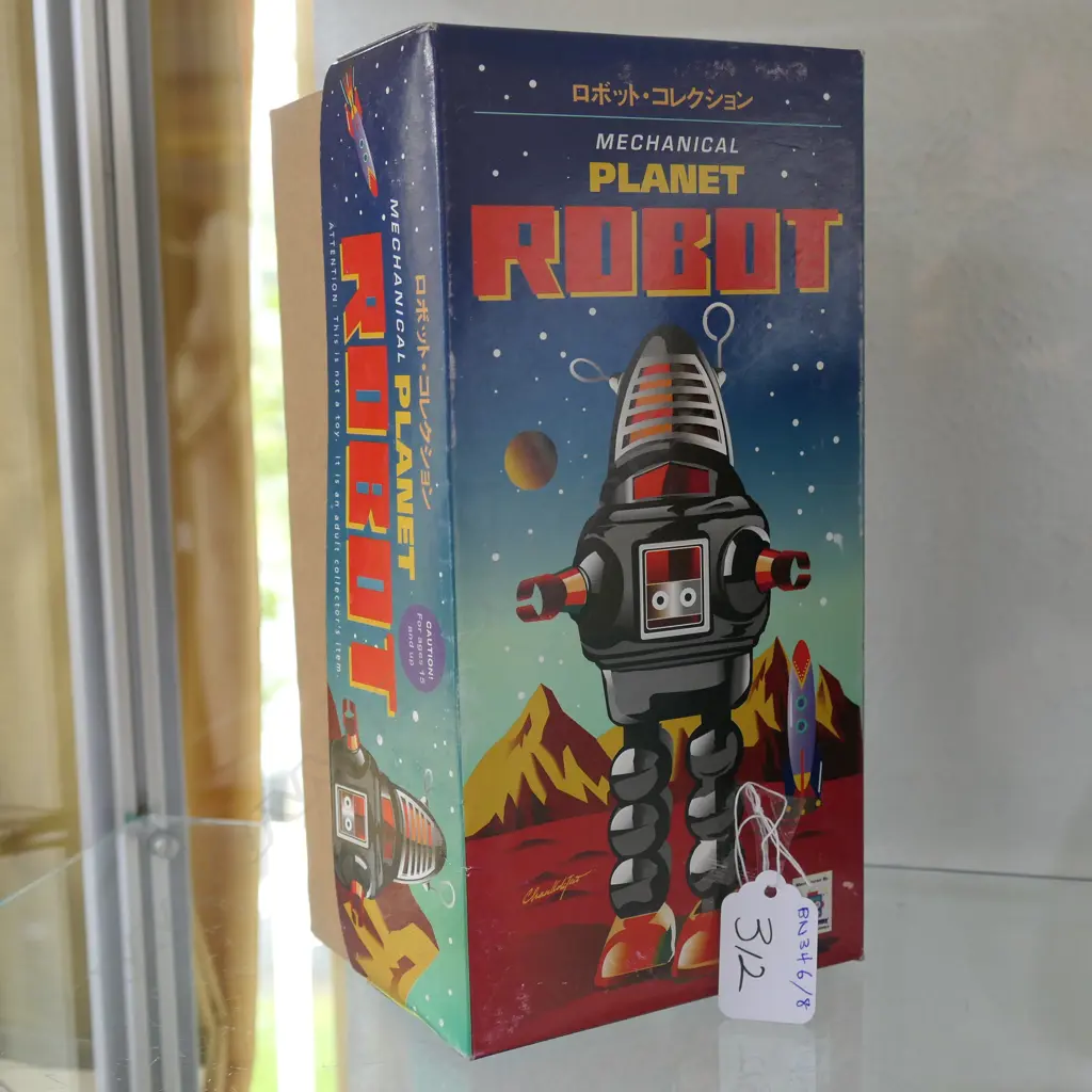 MECHANICAL PLANET ROBOT FIGURE Image 1++