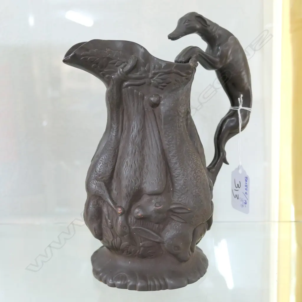 EARTHWARE HUNTING JUG Image 1++