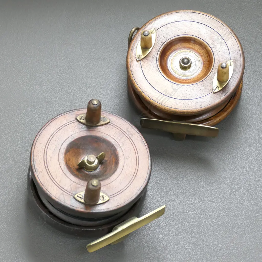 2 WOODEN FISHING REELS Image 1++
