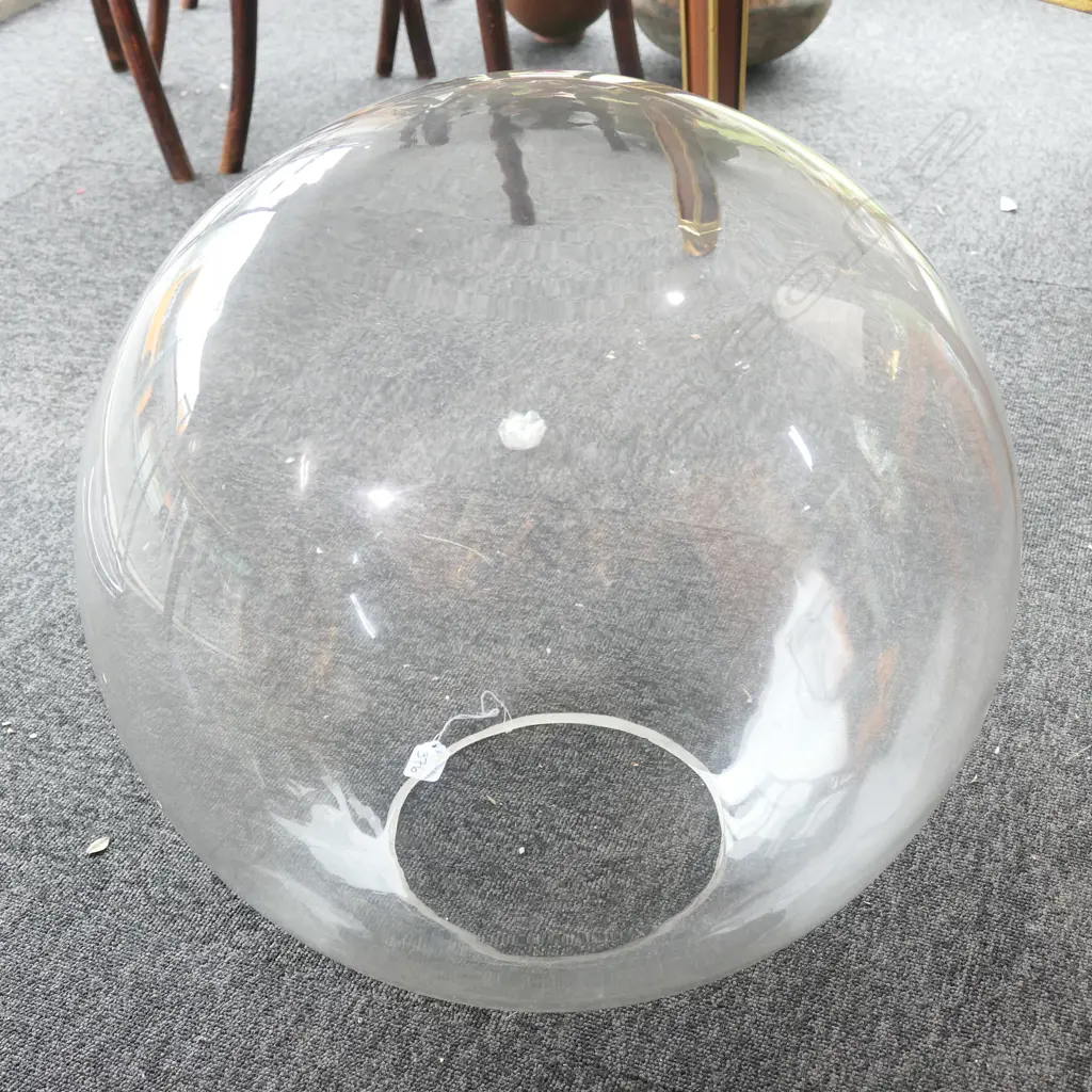 LARGE GLASS SPHERICAL PLANTER D 410 MM Image 1++