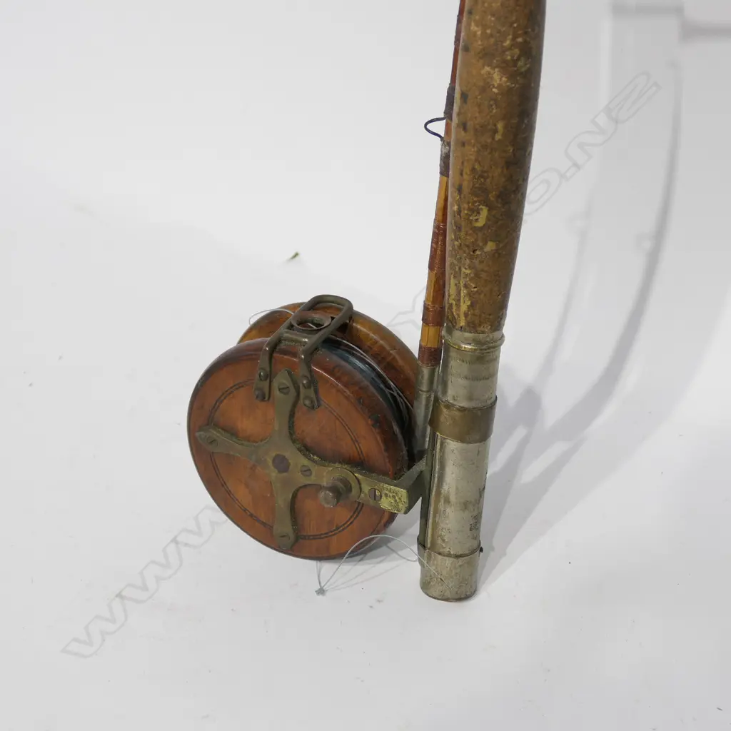VINTAGE CANE FISHING ROD Image 1++