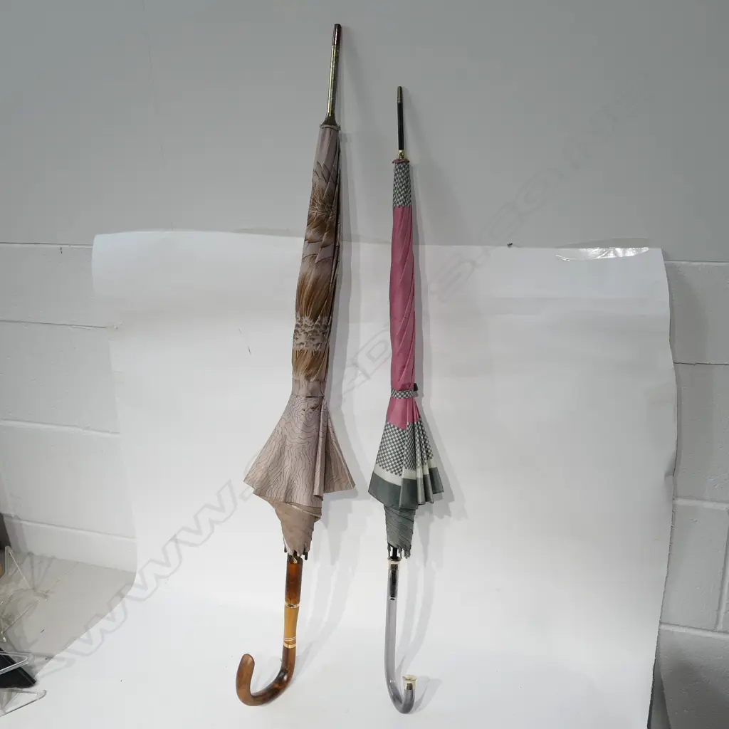 2 UMBRELLAS, NINA RICCI AND OTHER Image 1++