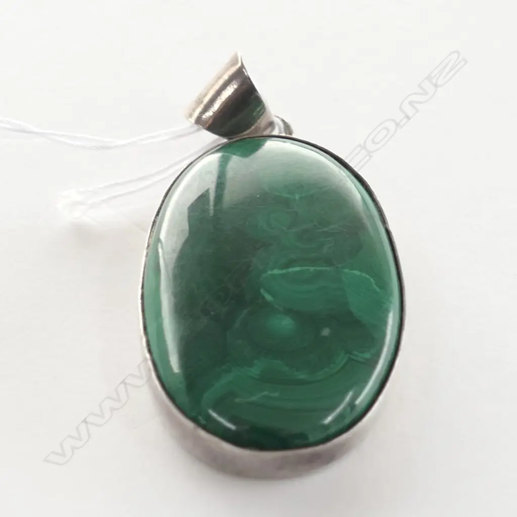 STERLING SILVER & MALACHITE PENDANT (G10360) Image 1++