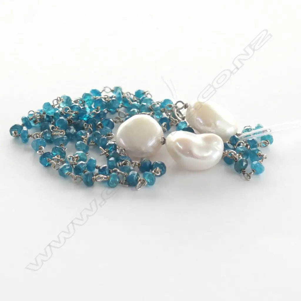 GEMSTONE BAROQUE PEARL & APATITE NECKLACE (G10902) Image 1++